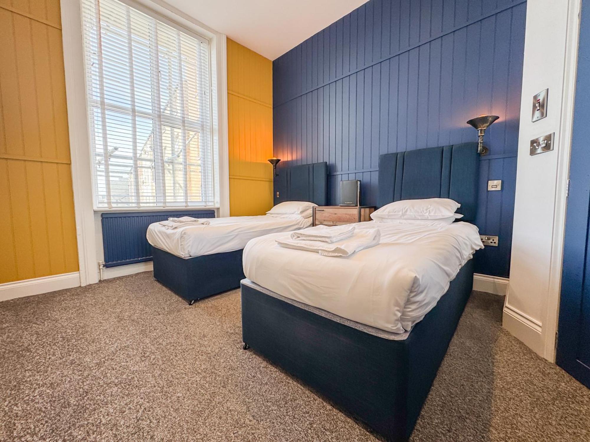 Delmont Hotel Scarborough Luaran gambar